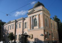 Un festival corale come scandalo? Le persone malvagie non hanno canzoni