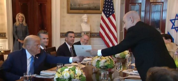 Donald Trump e Benjamin Netanyahu. Fonte: estratto da un video, luogo e data di registrazione: Washington, 8.7.2025