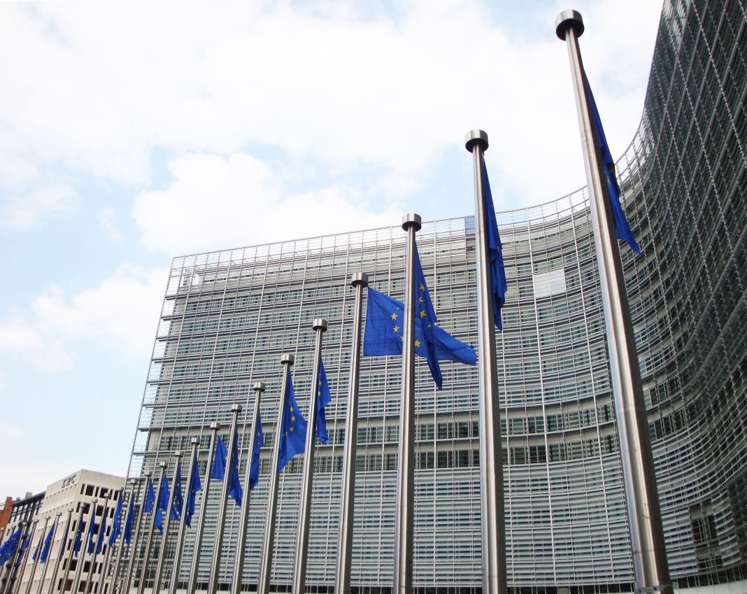 Il palazzo Berlaymont della burocrazia dell'UE a Bruxelles. Fonte: Pixabay, foto: Jai79