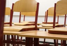 Perché oggi la scuola rende più manipolabili